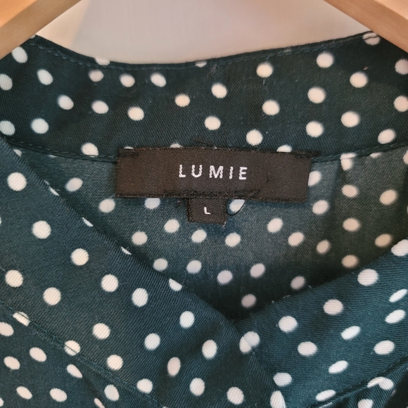 Lumie tie-front button down green  polka dot dress - Picture 3 of 7